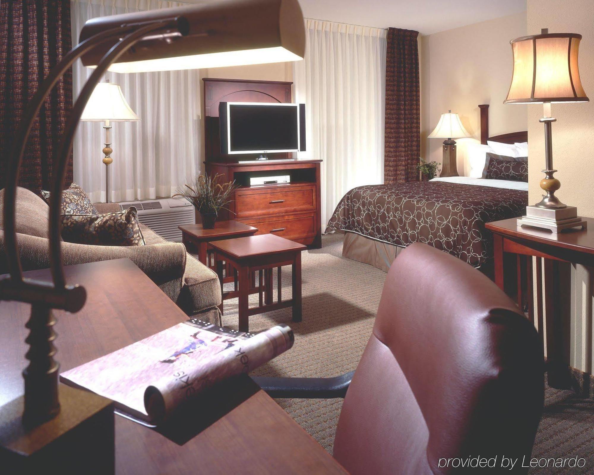 Staybridge Suites North Brunswick, An Ihg Hotel Oda fotoğraf